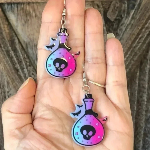 Potion Bottle Unique Halloween Drop Earrings I NWT - Picture 1 of 3